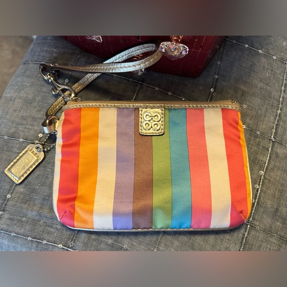 Coach Legacy Striped Satin Wristlet Light Gold Leather - Picture 1 of 11